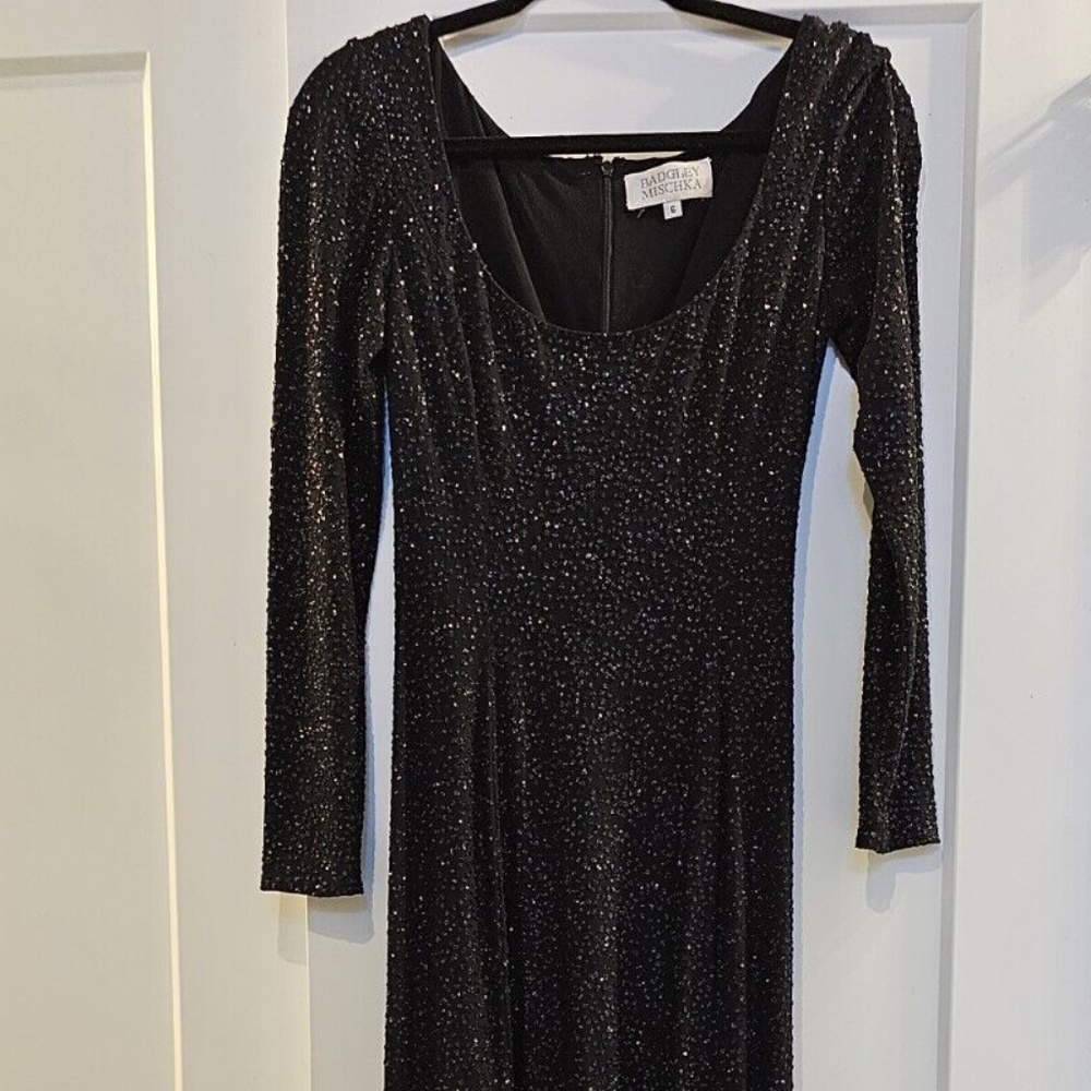 Badgley Mischka Dress -women party night long. Size 6